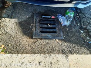 Viterbo - Rifiuti in zona SacrarioViterbo - Rifiuti in zona Sacrario