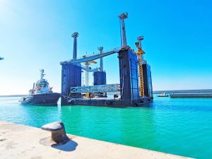 Civitavecchia - Il bacino galleggiante Lavinia