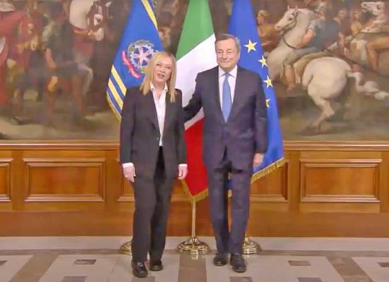 Cerimonia della campanella - Giorgia Meloni e Mario Draghi
