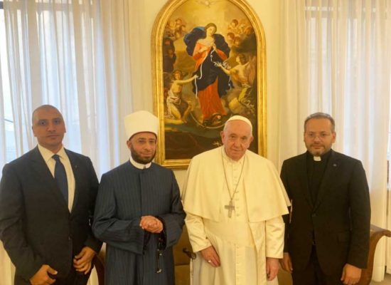 Roma - Papa incontra lo sceicco Al-Azhari, consigliere del presidente d'Egitto