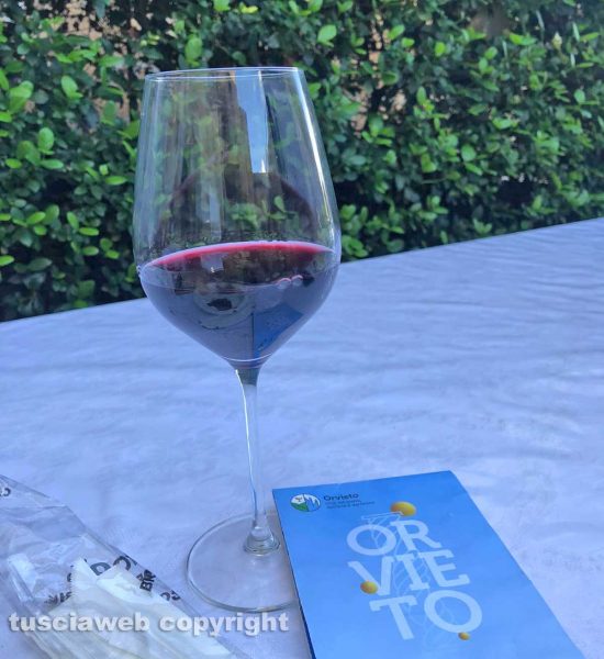 Orvieto - "Passeggiata con gusto"