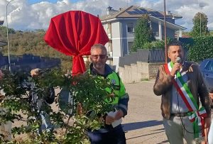 Vallerano - Giardino di piazzale delle Arti intitolato a San Pio da Pietrelcina