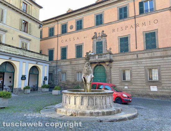 Viterbo - Piazza Dante liberata dalle macchine