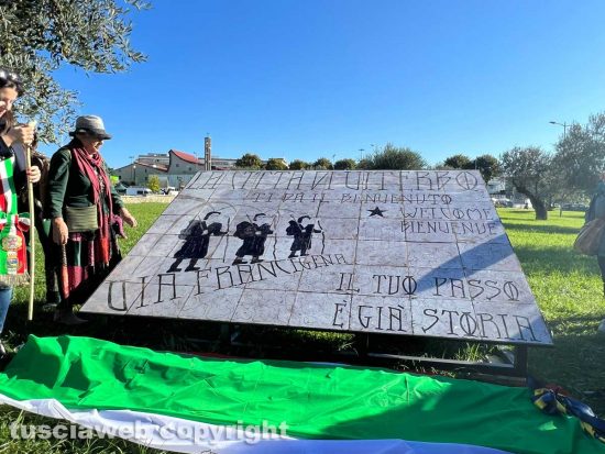 Inaugurazione monumento al pellegrino