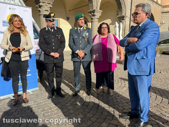 Viterbo - Il tour "Strada facendo. Il cammino della legalità contro racket ed usura"