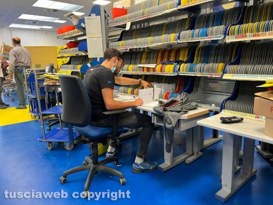 Viterbo - Inaugurato il nuovo centro di distribuzione di Poste
