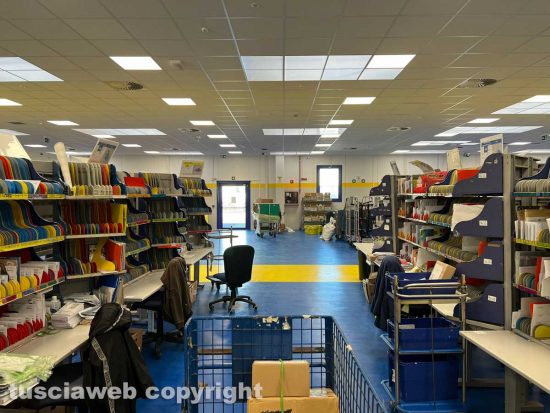 Viterbo - Inaugurato il nuovo centro di distribuzione di Poste