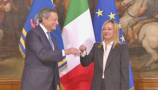 Cerimonia della campanella - Giorgia Meloni e Mario Draghi