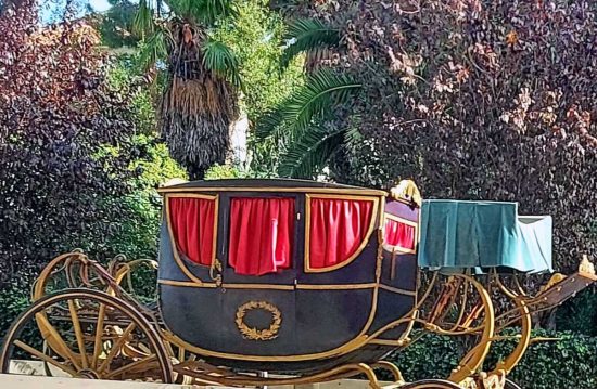 La carrozza del comune spostata