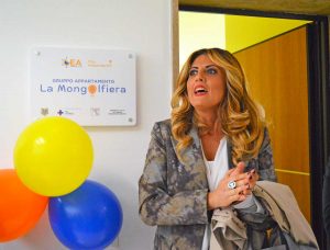 Alessandra Troncarelli all'inaugurazione dell’appartamento “La Mongolfiera"
