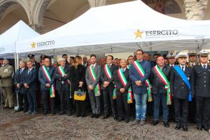 Viterbo - La polizia locale al giorno dell'Unità e delle Forze armate