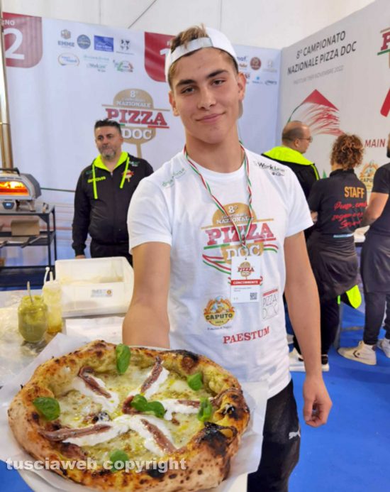 Il viterbese Andrea Manili al campionato nazionale della pizza