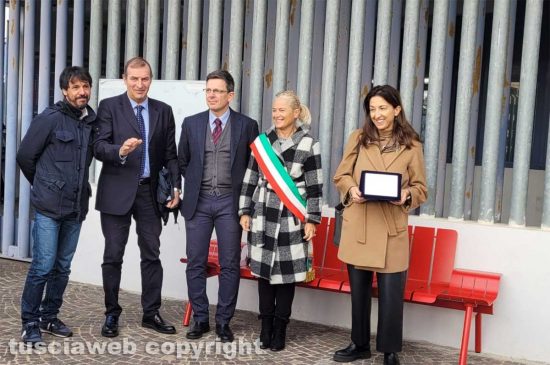 Tribunale di Viterbo - Inaugurazione panchina rossa