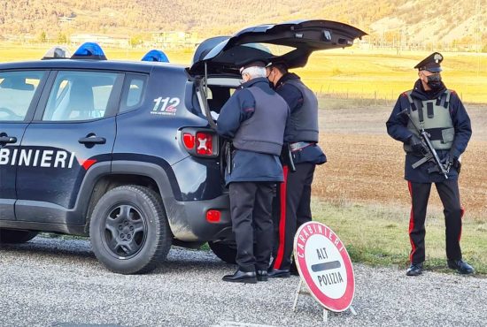 Rieti - Controlli dei carabinieri, denunciate quattro persone e 9 multe alla guida