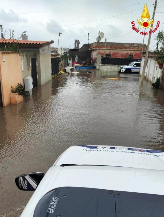 Straripa il Tevere a Ostia