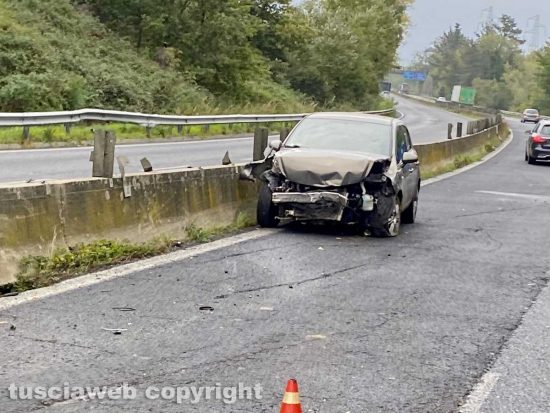 Incidente questa mattina poco dopo le 8 sulla superstrada