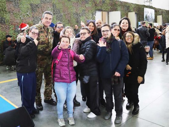 Viterbo - Decima edizione della manifestazione "Babbo Natale con le ali