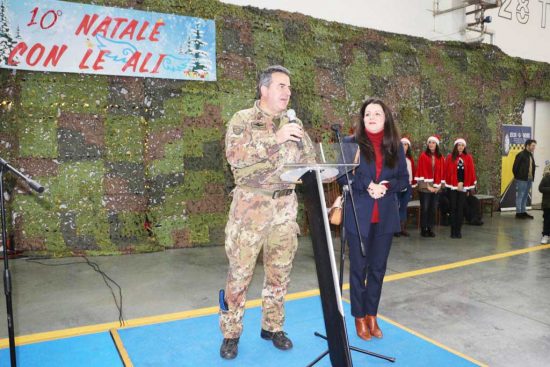 Viterbo - Decima edizione della manifestazione "Babbo Natale con le ali