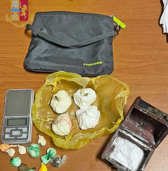 Civitavecchia - Polizia - La droga sequestrata