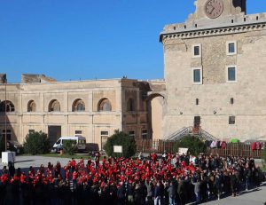 Civitavecchia - Flash mobile studenti per Giornata della disabilità