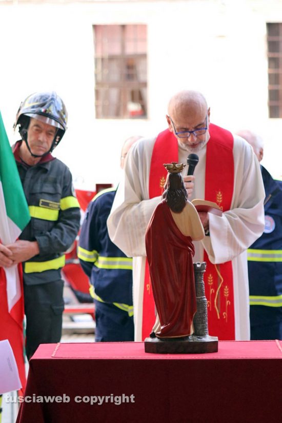 Civita Castellana - I vigili del fuoco festeggiano santa Barbara