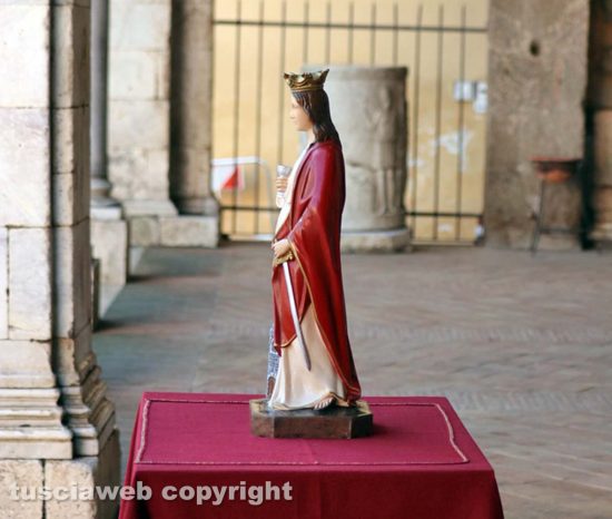 Civita Castellana - La statua di santa Barbara