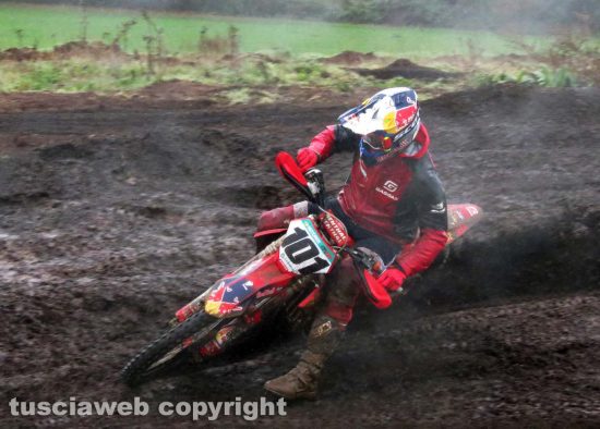 Sport - Motocross - Mattia Guadagnini si allena a Capodiferro
