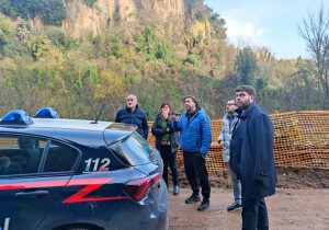 Civita Castellana - Frana sulla provinciale - Il sopralluogo del presidente della provincia Romoli