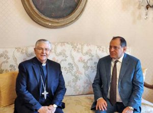 Il vescovo Orazio Francesco Piazza e il prefetto Antonio Cananà