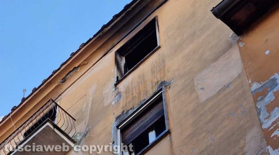 Viterbo - Incendio in via del Suffragio