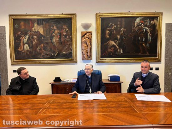 Viterbo - La conferenza stampa del nuovo vescovo Piazza