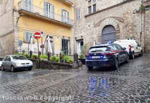 Viterbo - Carabinieri in via dell'Orologio vecchio