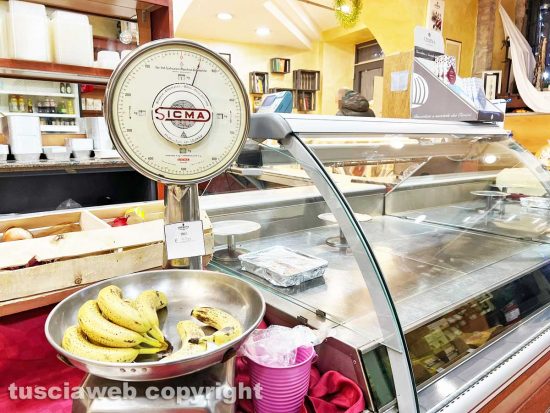 Viterbo - Il negozio di alimentari di Gigi&Mena