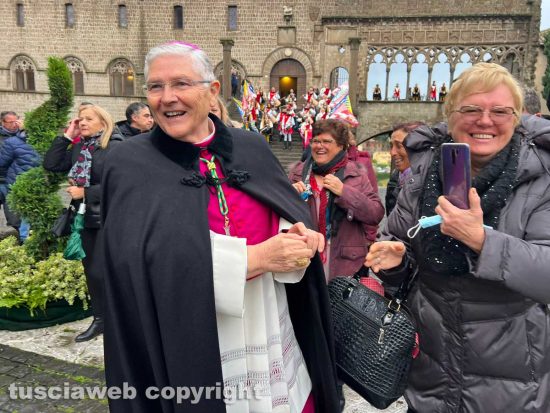 L'arrivo del nuovo vescovo Orazio Francesco Piazza in cattedrale 