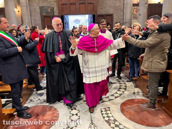 L'arrivo del nuovo vescovo Orazio Francesco Piazza in cattedrale 