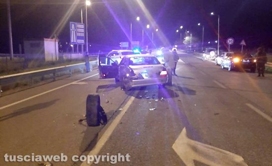 Vetralla - Scontro tra auto, due feriti sull'Aurelia bis