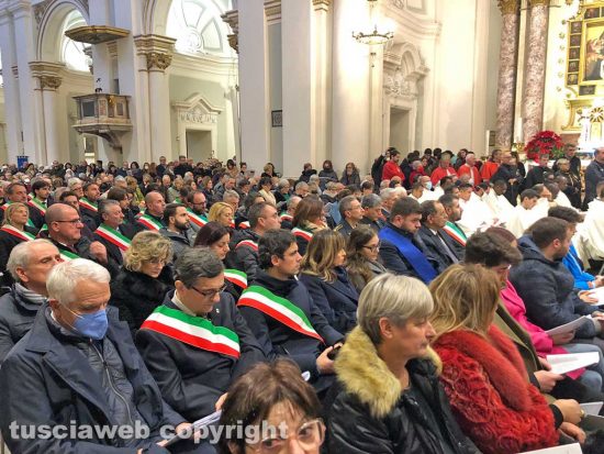 Civita Castellana - La folla per l’insediamento del nuovo vescovo Marco Salvi