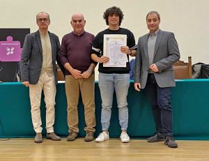 Viterbo - Consegna diplomi ai manutentori aeronautici dell'Itt "Da Vinci"