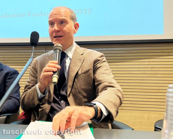 Viterbo - Il presidente nazionale di Confagricoltura Massimiliano 