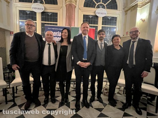 Viterbo - Il ministro dell’agricoltura e della sovranità alimentare Francesco Lollobrigida, i candidati della Tuscia di Fratelli d’Italia alle elezioni regionali del 12 e 13 febbraio e Mauro Rotelli