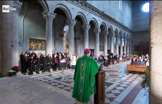 Viterbo - La messa del vescovo Francesco Orazio Piazza in diretta Rai
