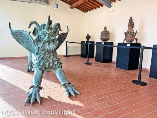 Viterbo - La mostra Fakes. Il falso nell'arte da Annio ad Omero
