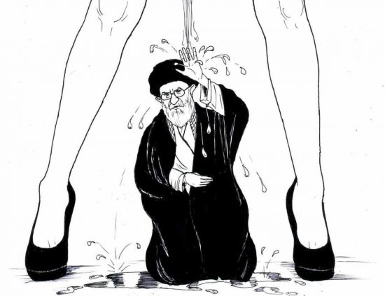 La vignetta di Charlie Hebdo sull'ayatollah Khamenei