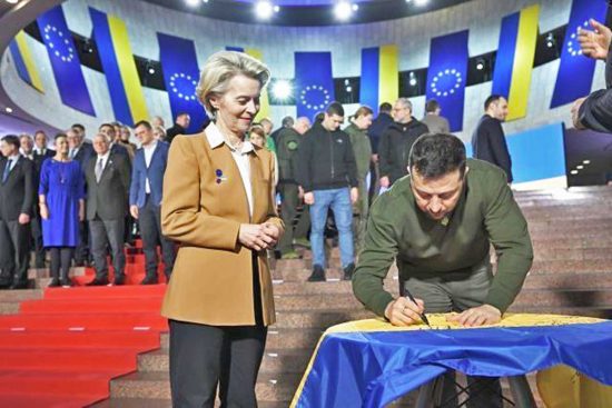 Kiev - Von der leyen e Zelensky