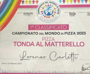 Lorenzo Carletti a campionati del mondo di pizza