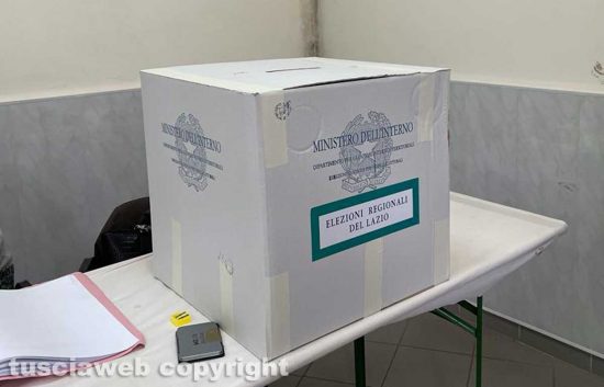 Elezioni - Un seggio elettorale