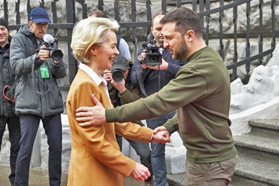 Kiev - Von der leyen e Zelensky