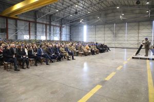 Il generale Di Stasio saluta gli ospiti nel corso della cerimonia