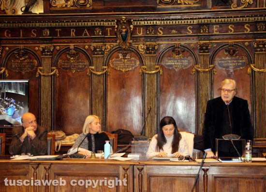 Viterbo - Consiglio comunale con Vittorio Sgarbi