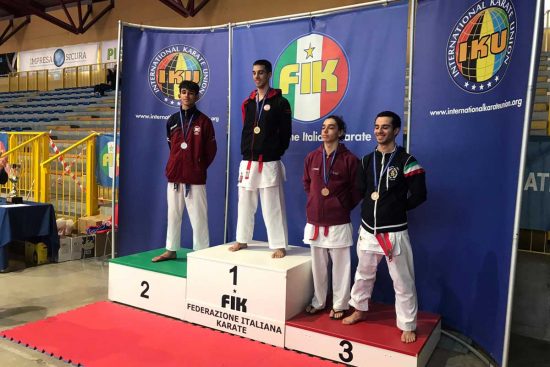 Sport - Arti marziali- Gli atleti della scuola Keikenkai sul podio di Cervia